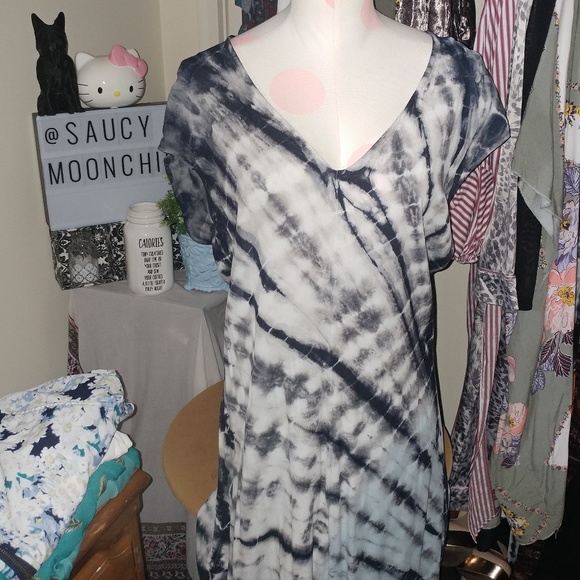 BLUE Saks Fifth AvenueMaxi Tie Dye Dress Sexy Long Boho Vacation Medium